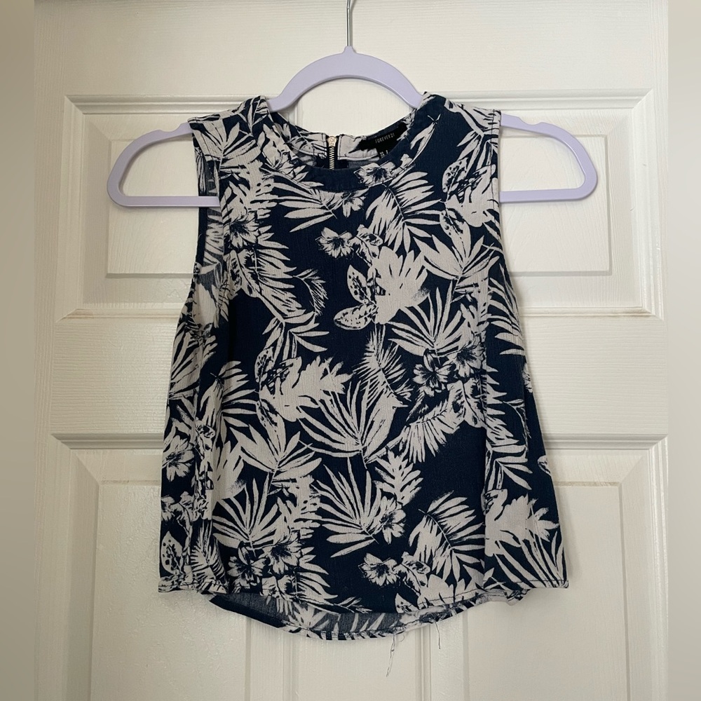 FOREVER 21- Blue Floral Tank- S